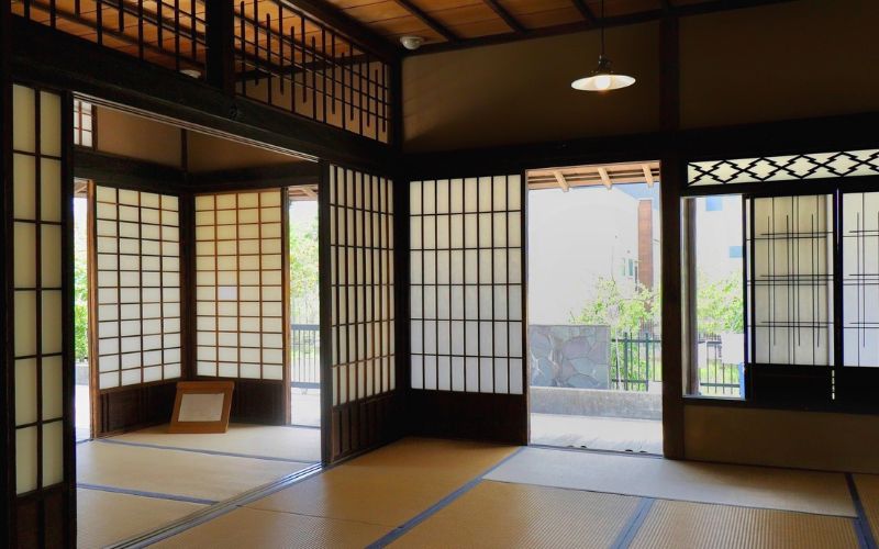 運営者への示唆